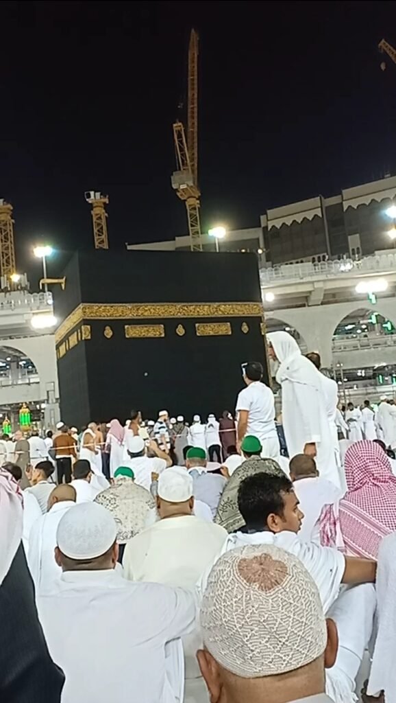 Haji Akbar Bagi Sebagian Banyak Orang dan Pandangan Ulama Terhadapnya