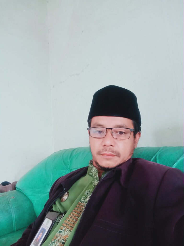 GUGAT CERAI KARENA SUAMI BERPENGHASILAN TIDAK TETAP, BOLEHKAH?
