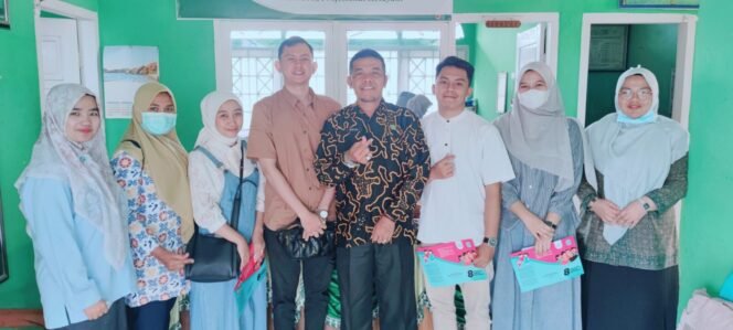 
 KUA Sitinjau Laut Gelar Bimbingan Pranikah Kolaboratif Bersama Puskesmas dan PLKB Sitinjau Laut