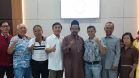 Suasana hangat saat jajaran KUA Banjarsari berkunjung ke Rumah Doa Jemaah GBI, membangun kedekatan dan memperkuat jalinan kerukunan antar umat beragama