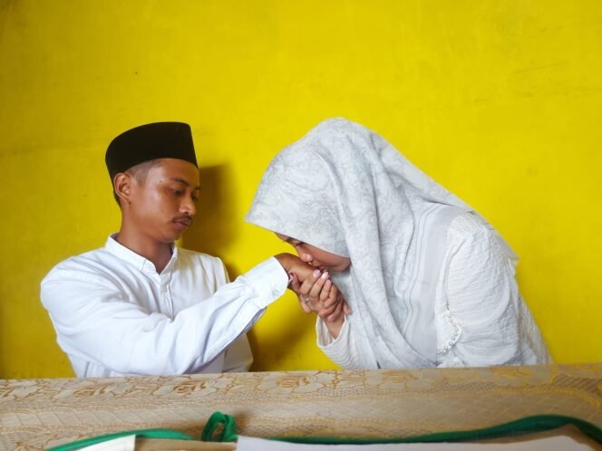 
 NIKAH SATU KK