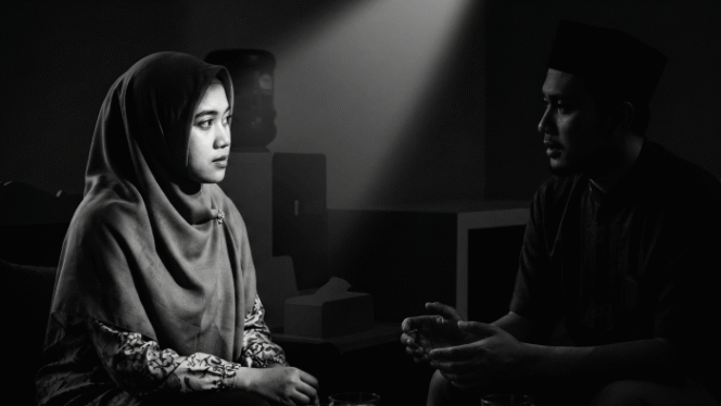 
 Benarkah Dosa Istri Ditanggung Suami?
