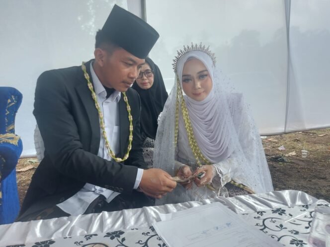 
 KELUARGA HARMONIS  (Mengalah Demi Kebaikan)