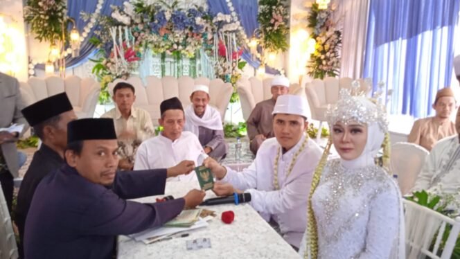 
 REKONSTRUKSI PERAN WALI HAKIM